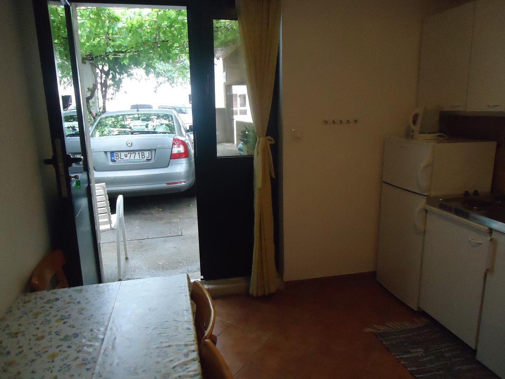Omis Apartment On The Beach 외부 사진