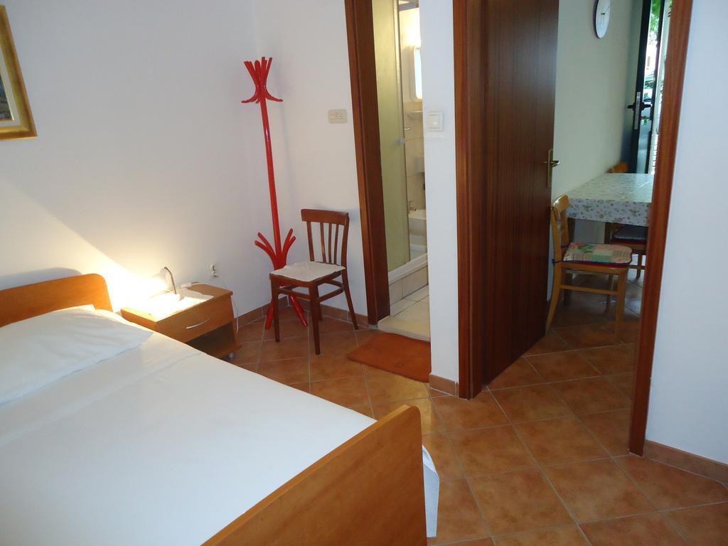 Omis Apartment On The Beach 외부 사진